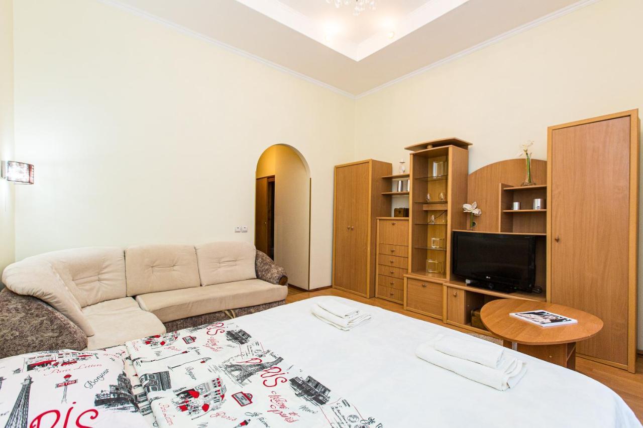 Apartment біля дзиги сучасна на вулиці вірменській 35 *