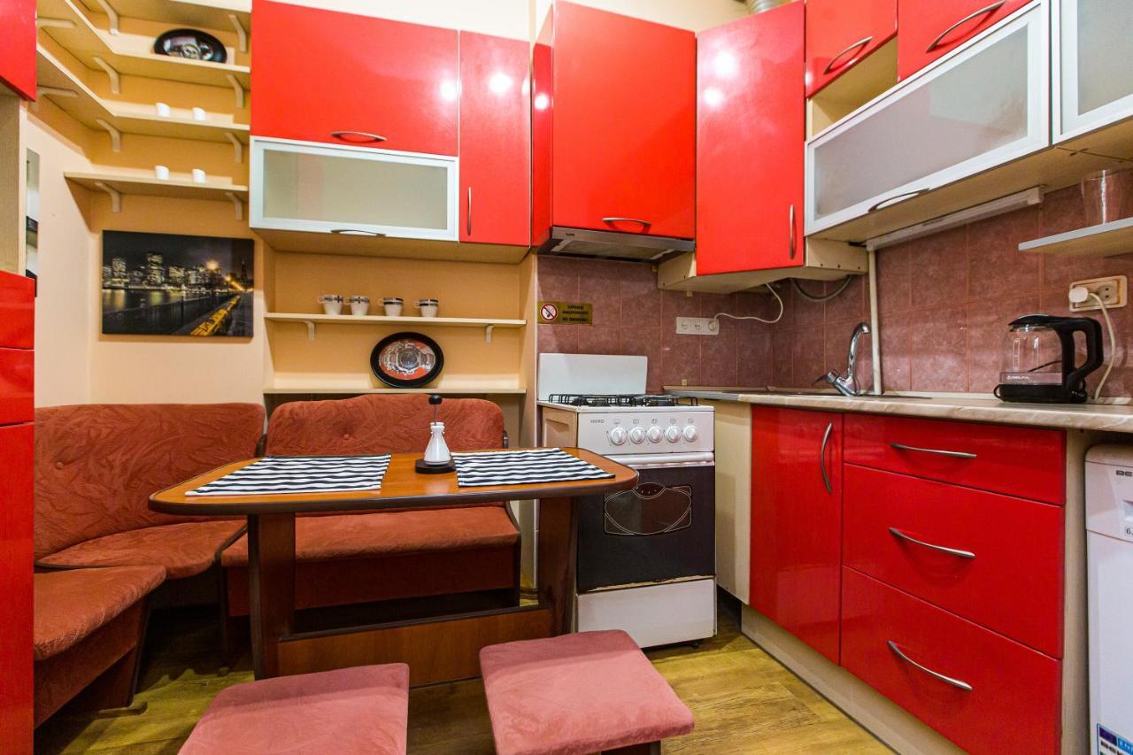 біля дзиги сучасна на вулиці вірменській 35 Apartment Lviv